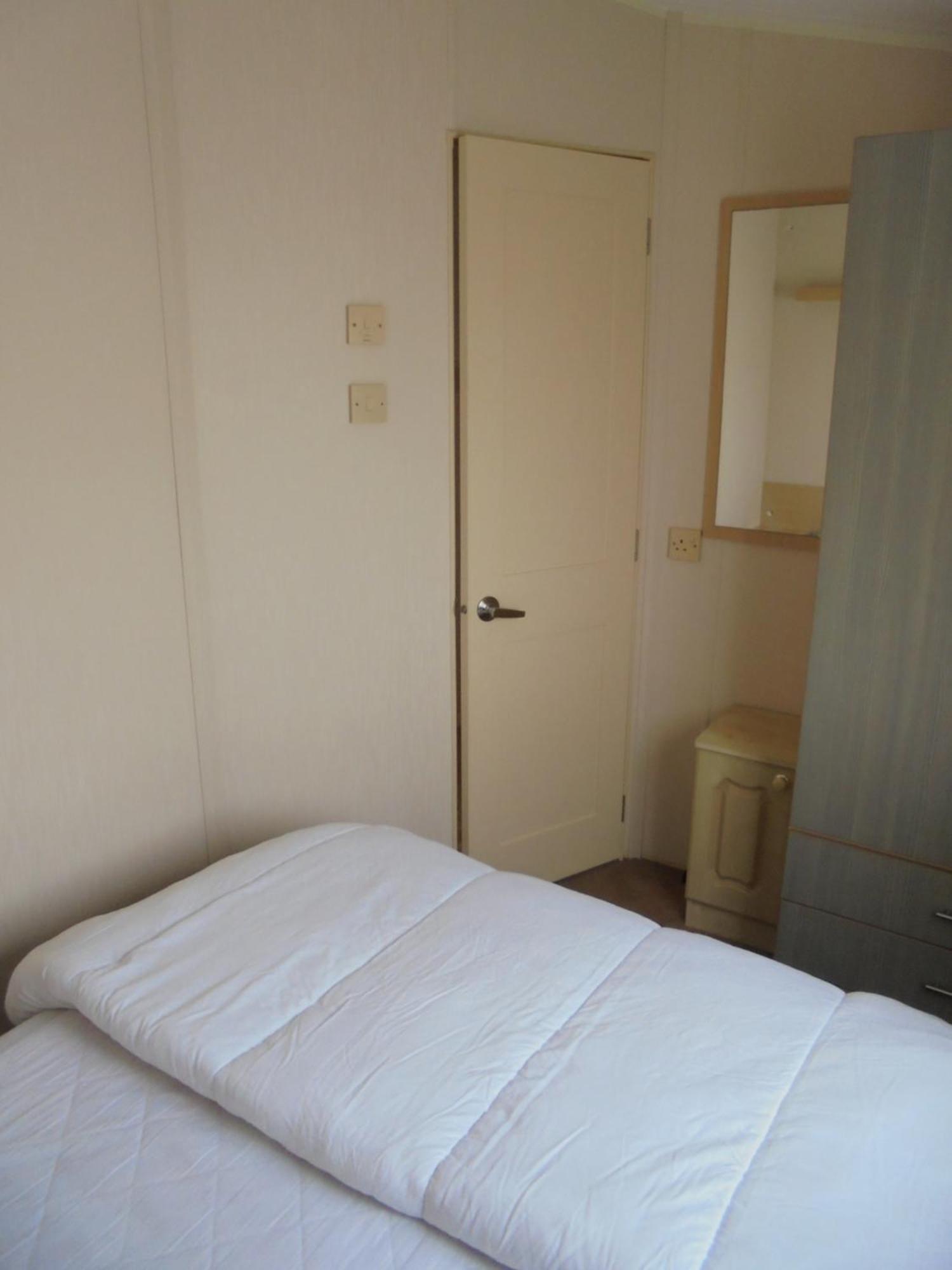8 Berth On Coastfields Ingoldmells Apartment Екстериор снимка